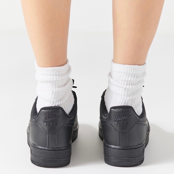 Urban Outfitters x Nike Air Force 1 ‘07 Sneaker - Picture 6 of 7